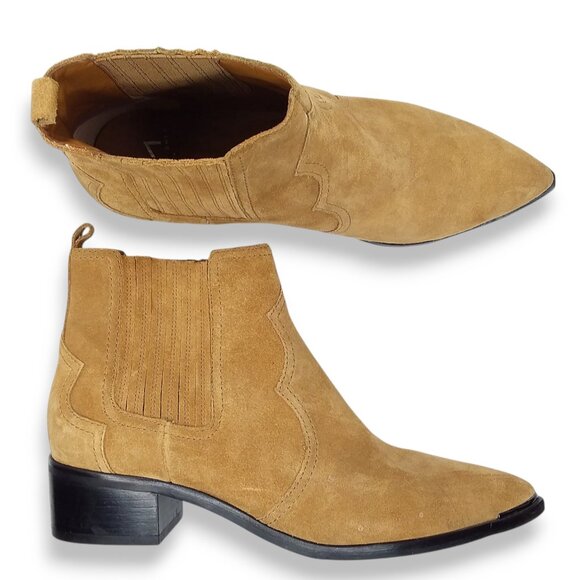 Marc Fisher LTD Yohani Ankle Boots Suede Size 9M Tan Pointy Toe